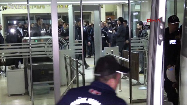 Furkan Vakfı kurucu başkanı Alparslan Kuytul ile birlikte 5 kişi tutuklandı