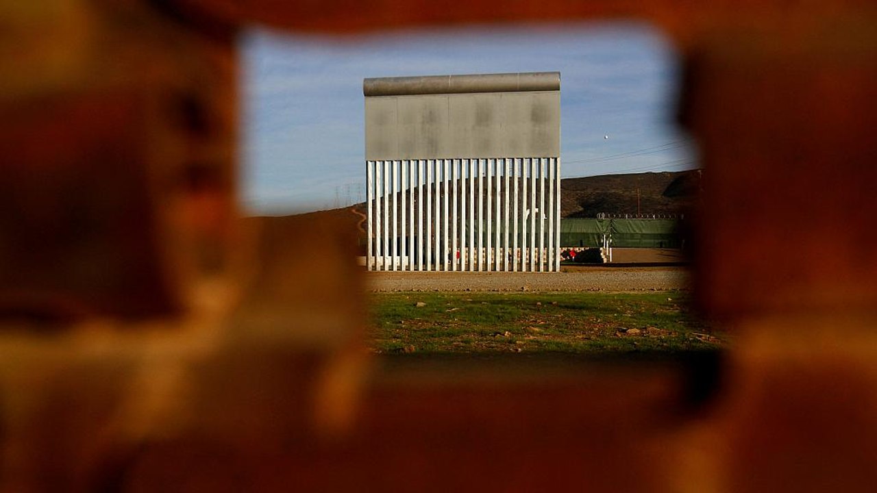 Trump will 3 Milliarden Dollar für Mauer