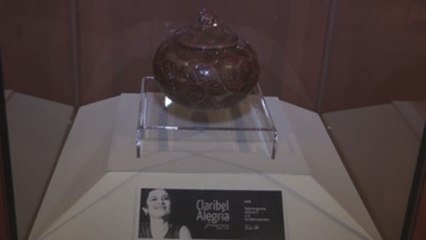 Las cenizas de la poeta Claribel Alegría llegan a El Salvador