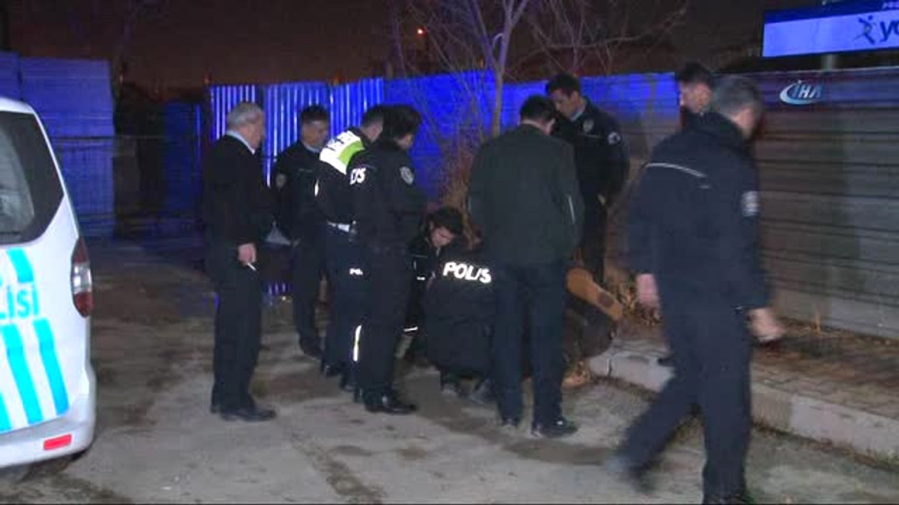 Üç Polis Otosuna Çarpıp Yakalanan Alkollü Sürücü: "Yabancı Değiliz, Niye Bağladınız"