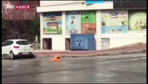 Antalya'nın Manavgat ilçesi'nde yola fırlatılan tüp patladı