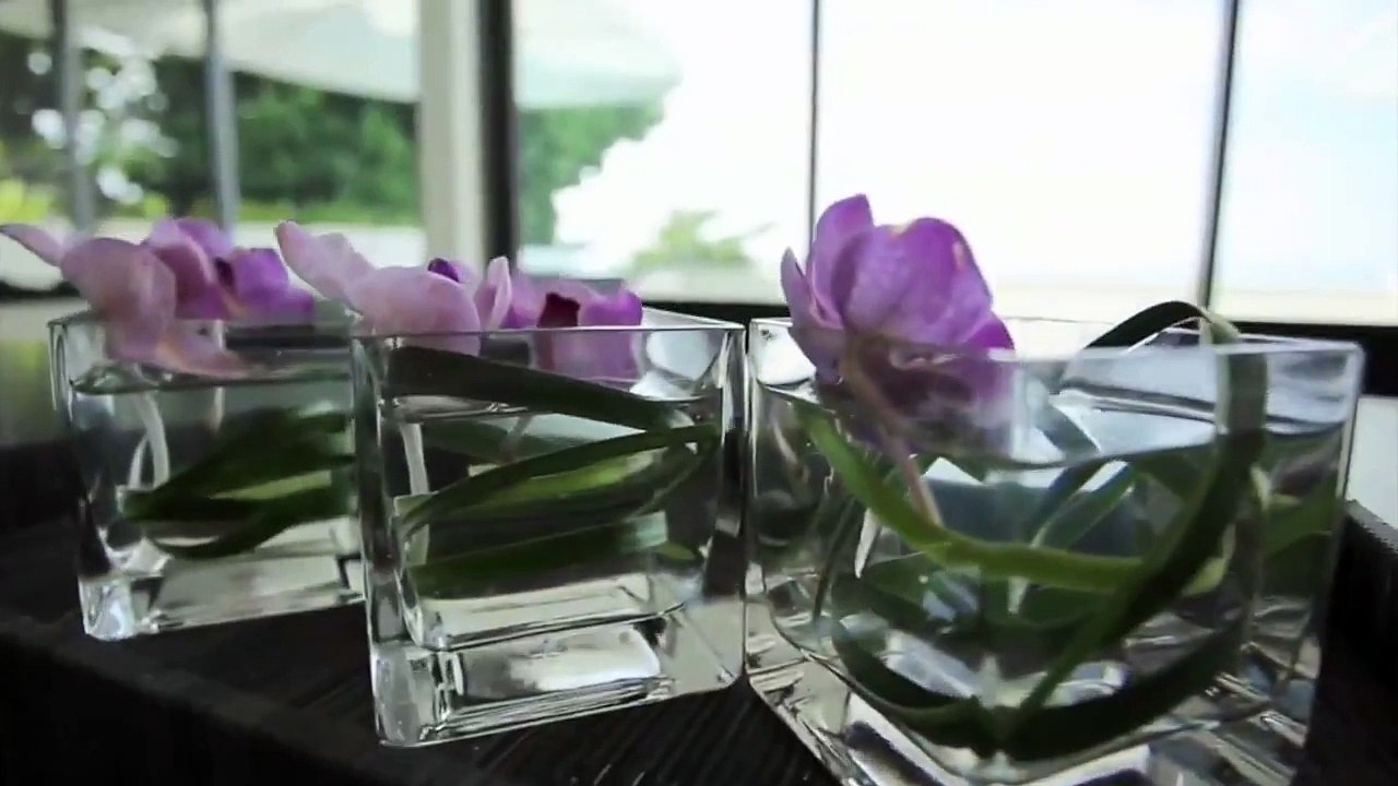 Phuket Property : Ocean View Villa in Phuket with Outstanding Four Bedroom