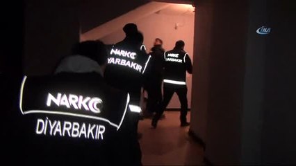 Diyarbakır'da Uyuşturucu Tacirlerine Şafak Operasyonu: 6 Gözaltı