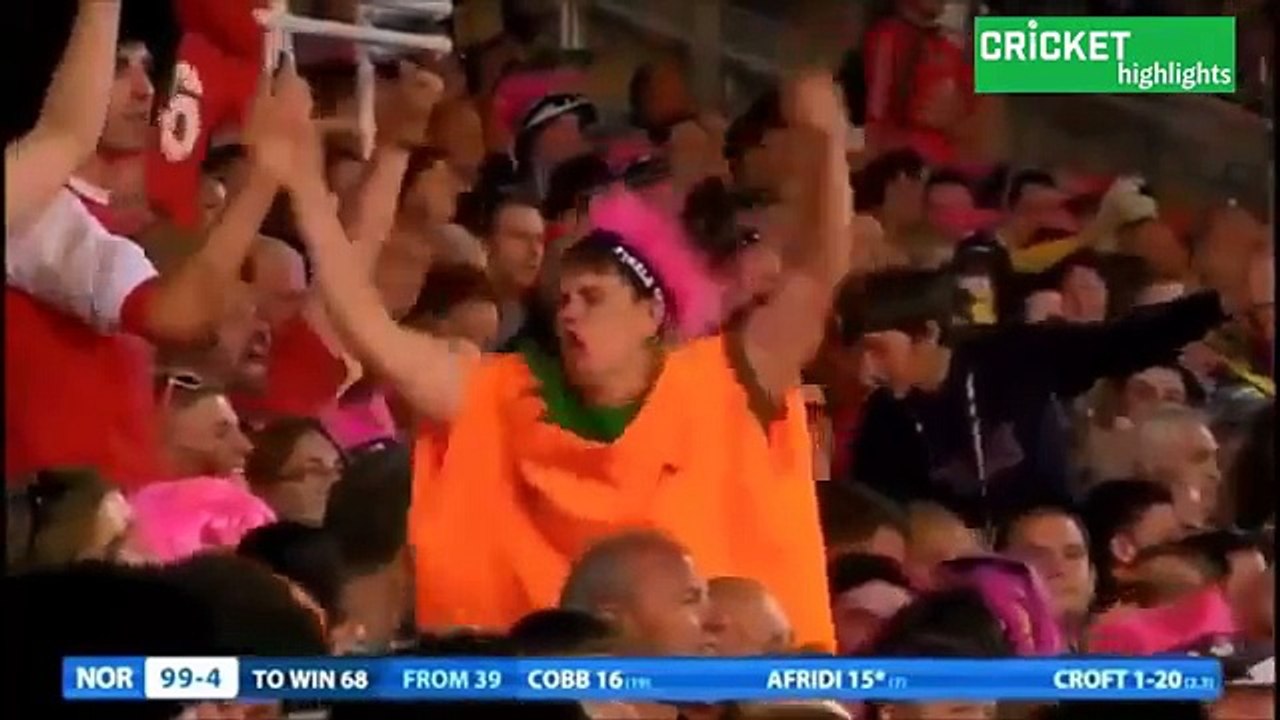 bhoom bhoom Shahid Afridi nearly broke the finger of James Faulkner in Natwest T20 Blast