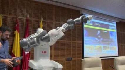 下载视频: Humanoides y robots colaborativos impulsan la cuarta revolución industrial