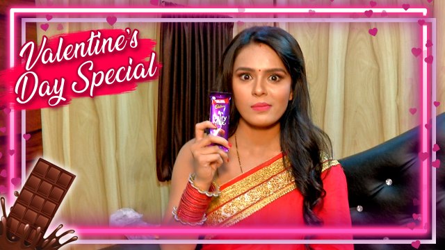 Sonal Vengurlekar aka Mandira Talks About Different Chocolates & Sing Their Jingles | Saam Daam Dand Bhed-Sonal Vengurlekar aka Mandira Talks About Different Chocolates & Sings Their Songs AG-Showbizz