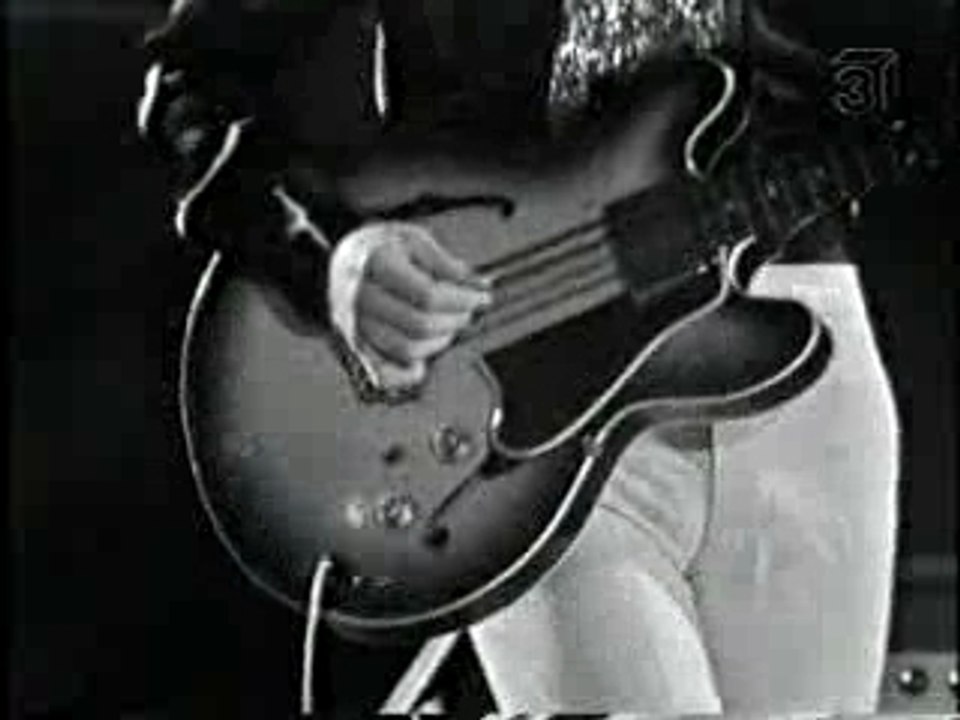 The Yardbirds - Shapes Of Things (Live `67 W Jimmy Page)