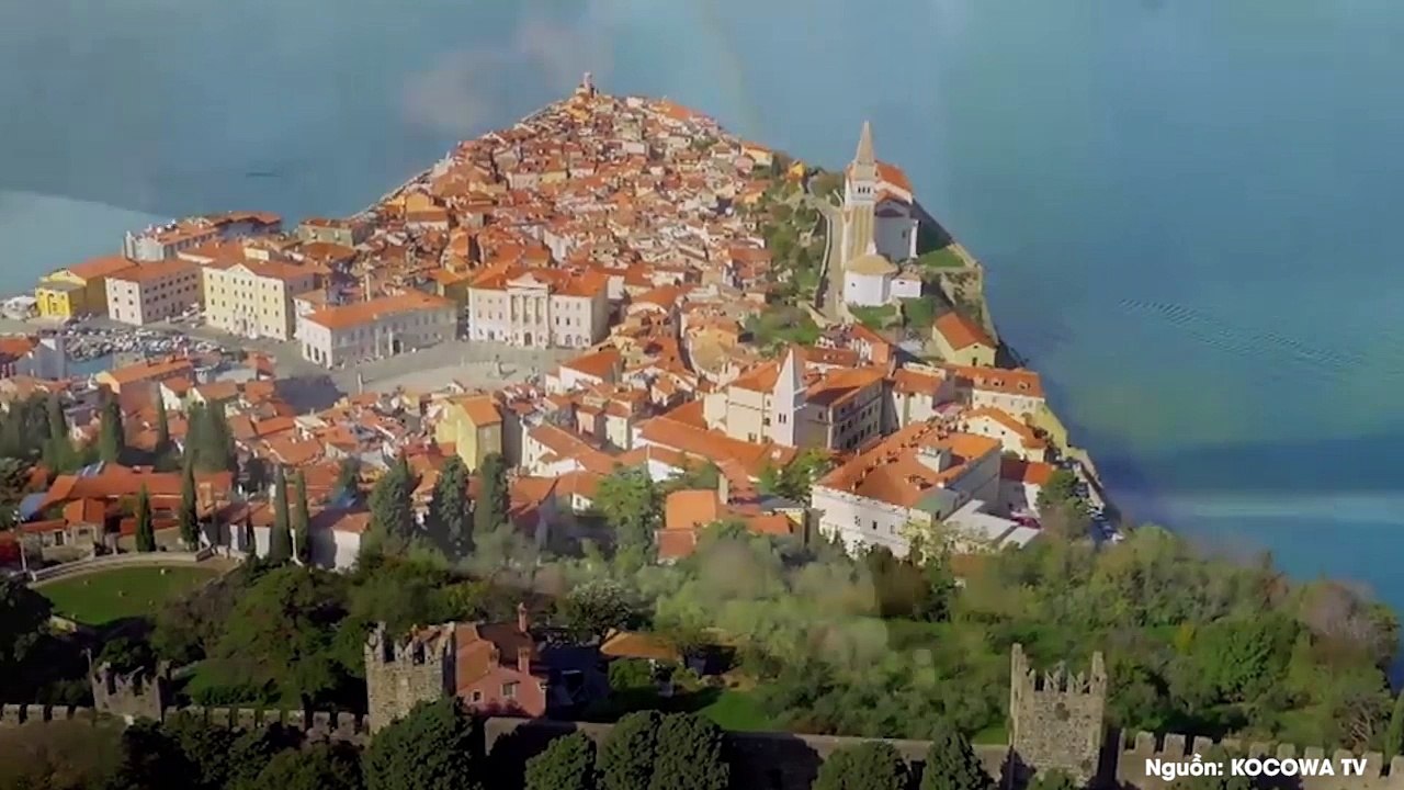 Khán giả thích thú chiêm ngưỡng tạo hình già nua của Shin Se Kyung, "Black Knight" kết thúc với rating tăng vọt