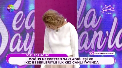Doğuş, eşi ve çocuklarıyla ilk kez canlı yayında!