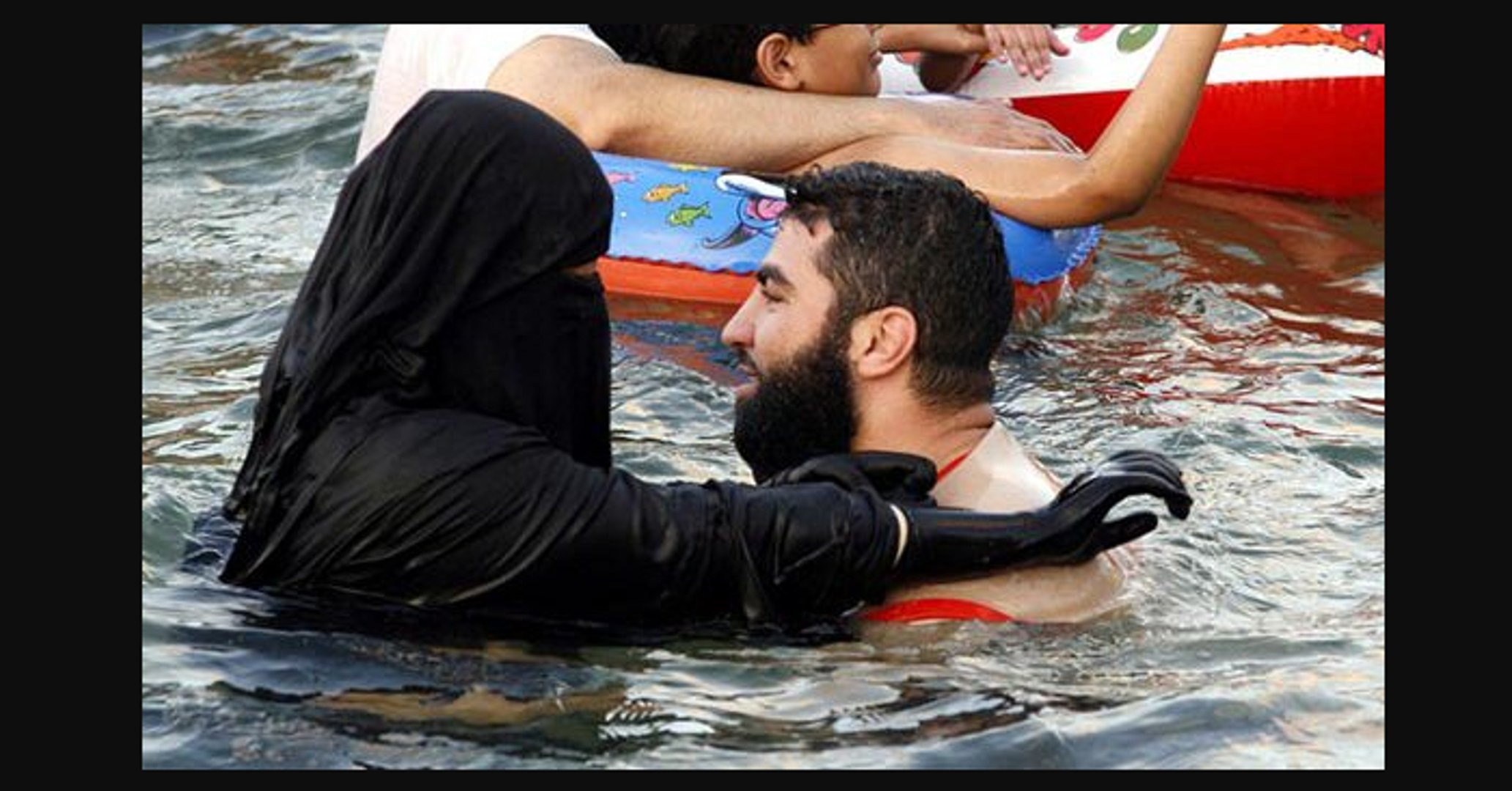 Breaking News Swimming Pool Lahore Video Dailymotion