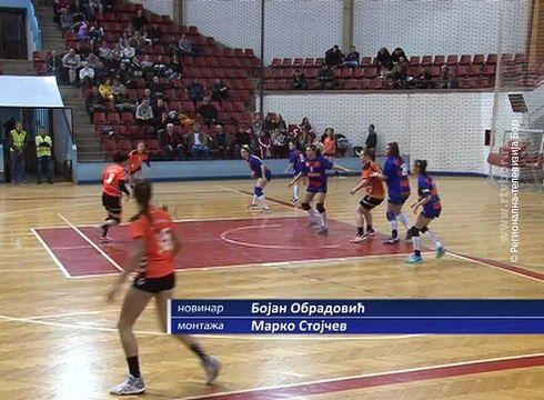 Rukometašice i košarkaši Bora pred svojom publikom u subotu, 9. februar 2018. (RTV Bor)