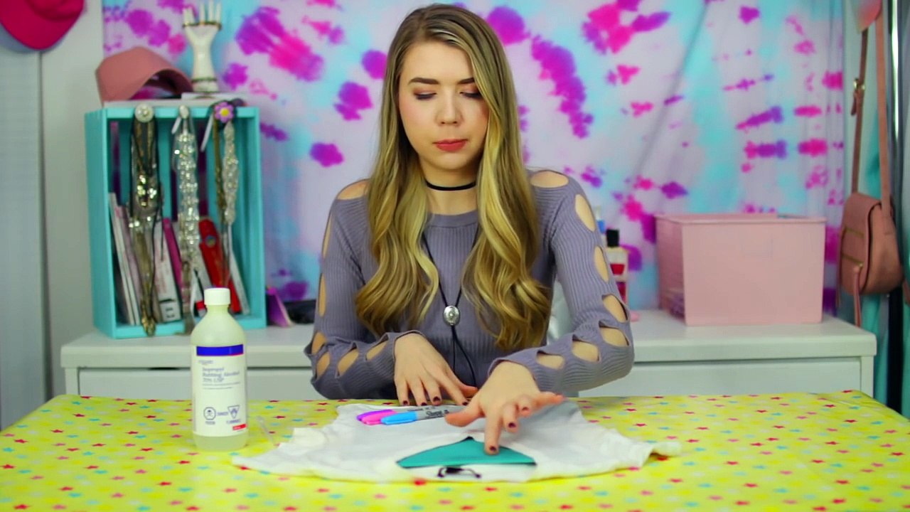 SARABEAUTYCORNER DIYS & LIFE HACKS TESTED!! DIY Makeup, Clothes & more!