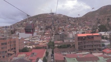 El teleférico de Bolivia añade un nuevo atractivo a Oruro