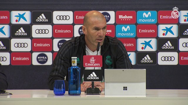 Zidane: Quiero que Isco se quede toda la vida en el Real Madrid