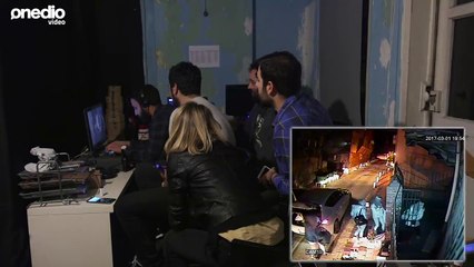 Kızlar parti diye Korku Evine giderse!