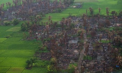 Menlu Inggris Mengunjungi Desa-Desa di Rakhine State