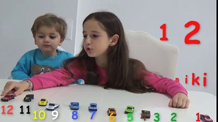 Okul Öncesi Renkli Arabalar ile Türkçe ve ingilizce Sayıları Öğreniyoruz