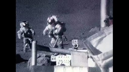 Astronauts tripping on the surface of the Moon HD