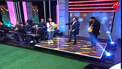 الحلقة الأولى  غناء مي و كاريكا في تحدي الهليوم من ساعة لقلبك