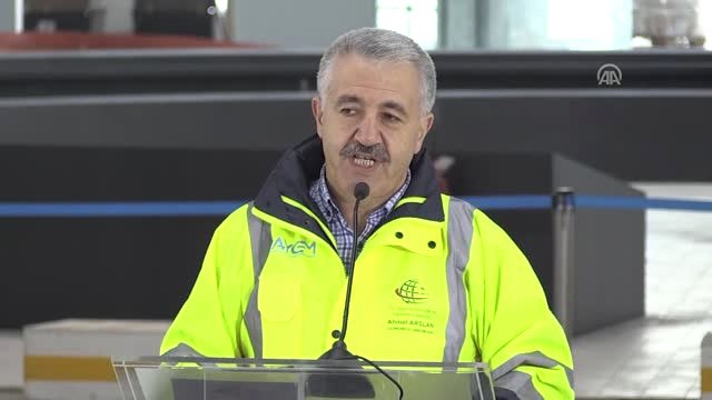 Bakan Arslan: Havalimanı İnşaatında Yüzde 80 İlerleme Sağlamış Durumdayız