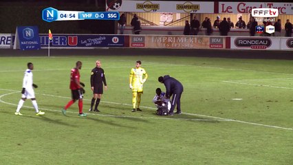 Dieye se plaint aux abords de la surface de réparation