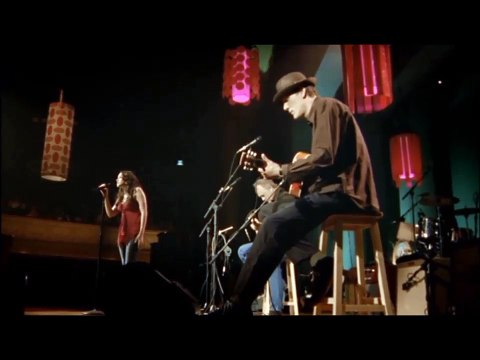 NORAH JONES – HUMBLE ME – NORAH JONES and THE HANDSOME BAND: LIVE IN 2004