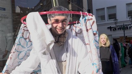 Boba Fett krass: So ausgefallen feiern die Jecken