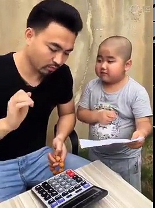 许华升搭档小胖_ 这道幼儿园的数学题难倒了博士出身的老爸_土豆视频
