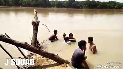 PENEMUAN MAYAT PEREMPUAN TERIKAT DI SUNGAI!!