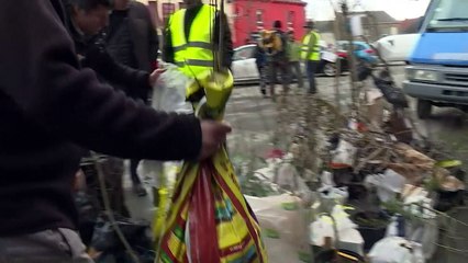 Jour de fête à la ZAD: les militants commencent à affluer