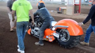 Top Fuel Motorcycle Dirt Drag Racing