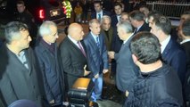 Başbakan Yıldırım, şehit ailelerine taziye ziyaretinde bulundu - İZMİR