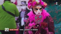 Grand format : Venise, derrière les masques