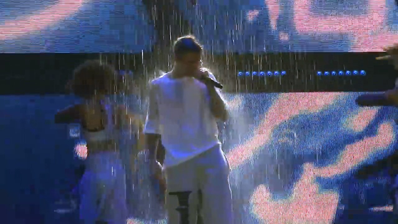 Justin Bieber - Sorry - LIVE in Arnhem 08.10.2016