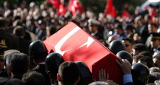 İzmir'e Aynı Gün İçinde 2 Şehit Haberi Birden Düştü
