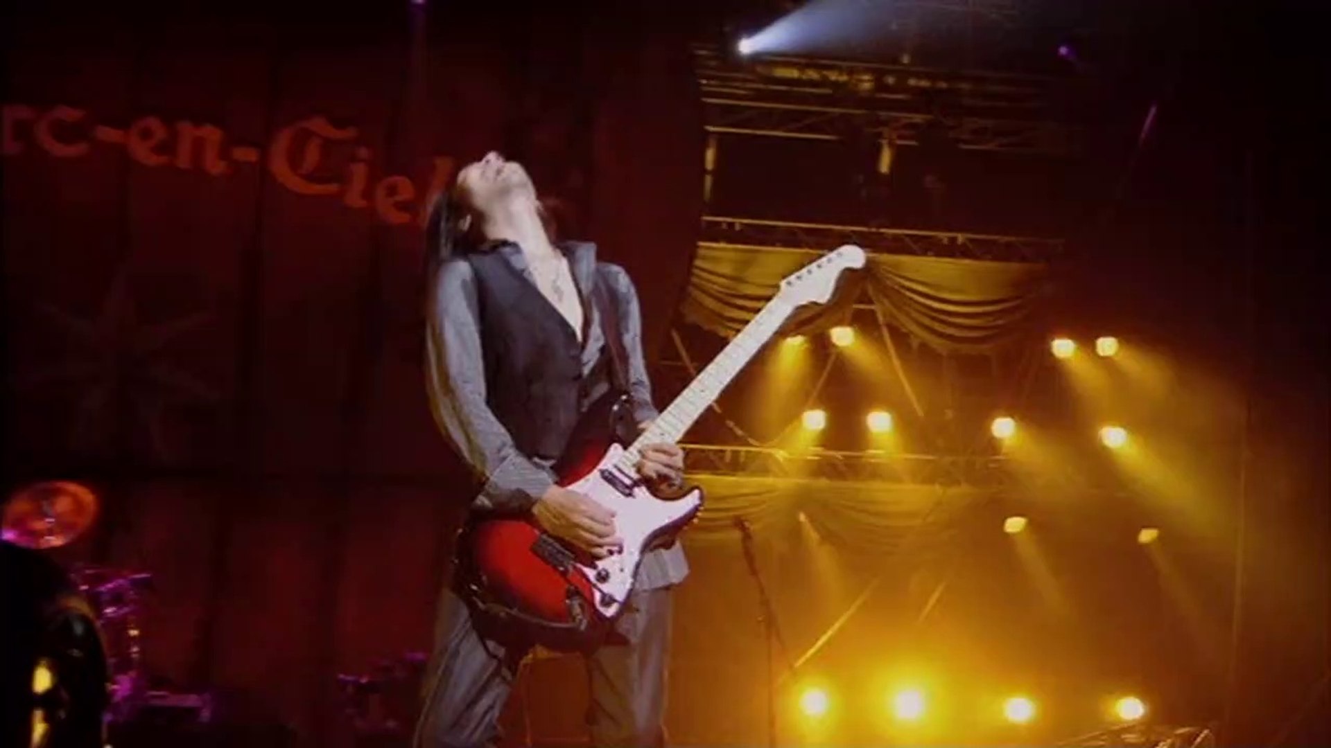 Caress Of Venus Live In Paris 08 05 09 L Arc En Ciel True ラルク Laruku 動画 Dailymotion