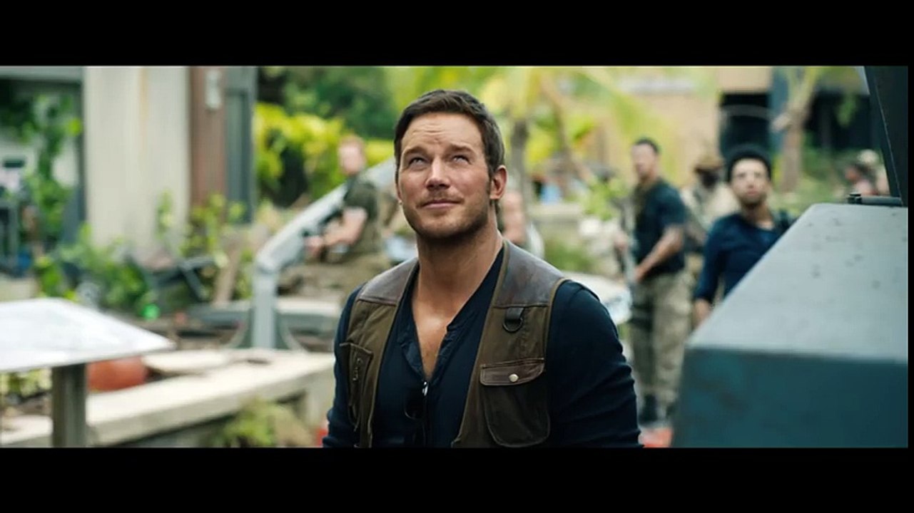 Jurassic World_ Fallen Kingdom - Official Trailer #2 [HD] (1)