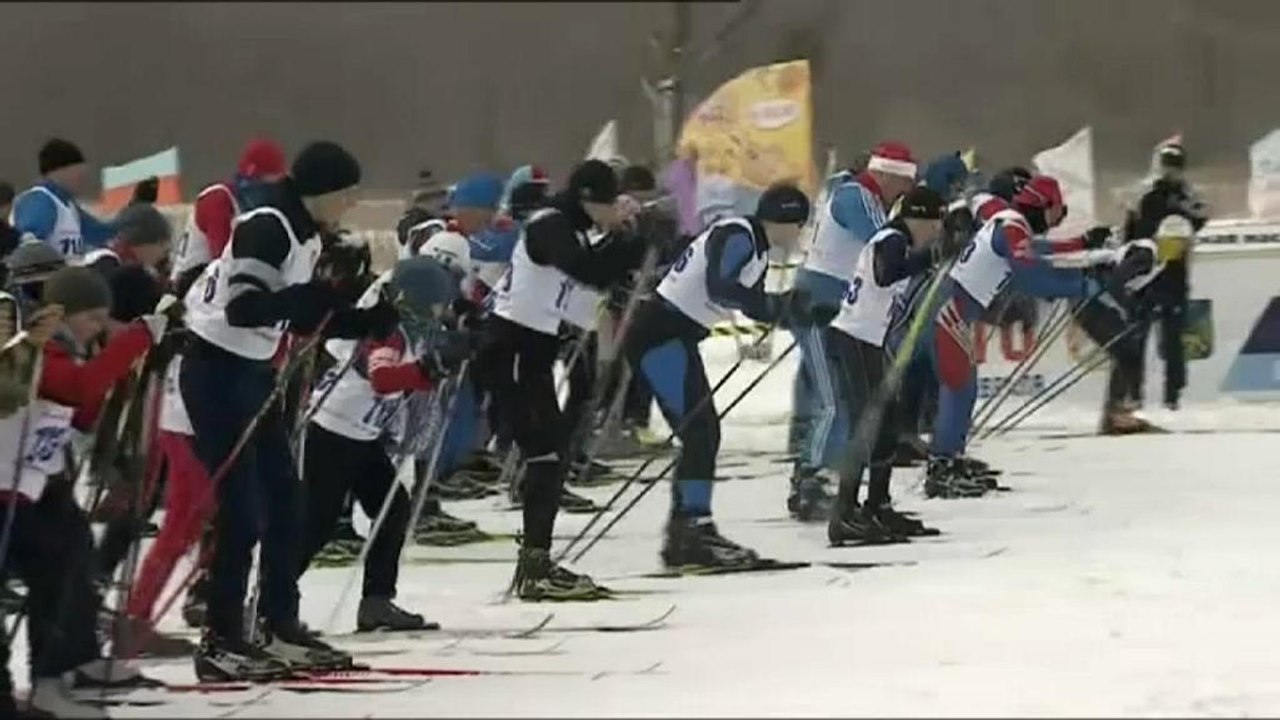 Jekaterinburg: massenstart für verbannte wintersportler