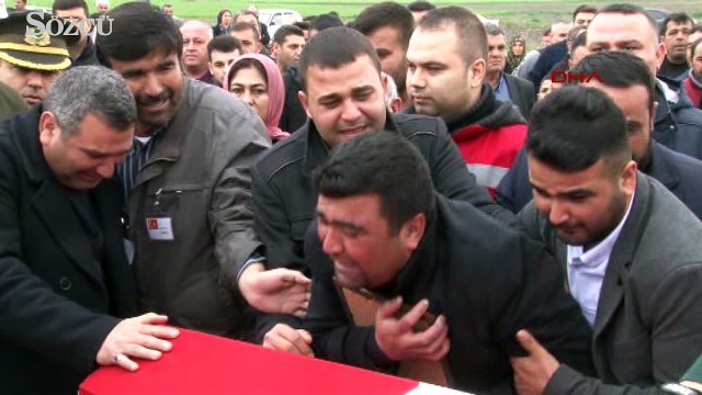 Adana şehidini uğurladı