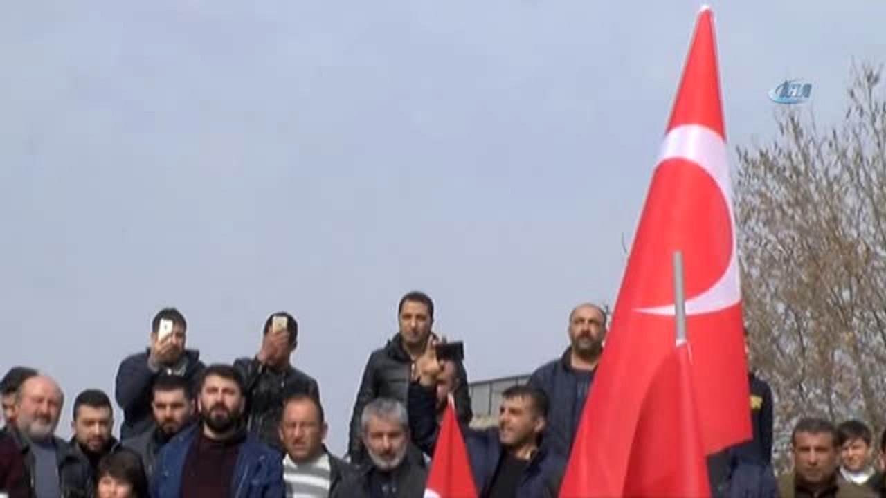Bin Tane Güvercin Mehmetçik İçin Havalandı