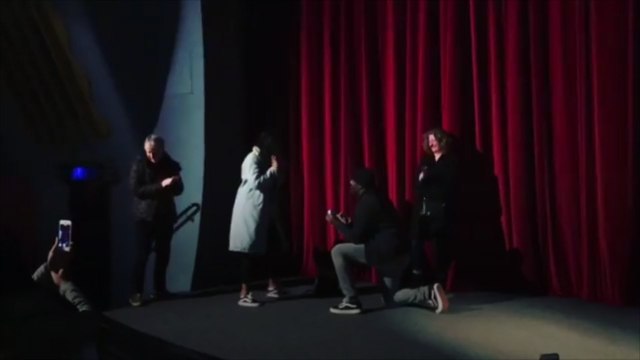 Idris Elba proposes to his girlfriend at a screening of his latest film