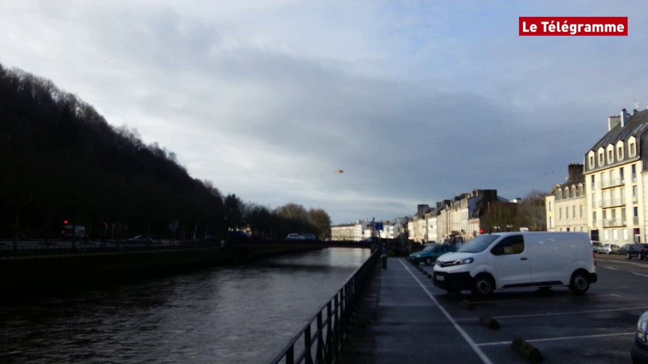 Quimper. L'hélicoptère Dragon 29 scrute l'Odet