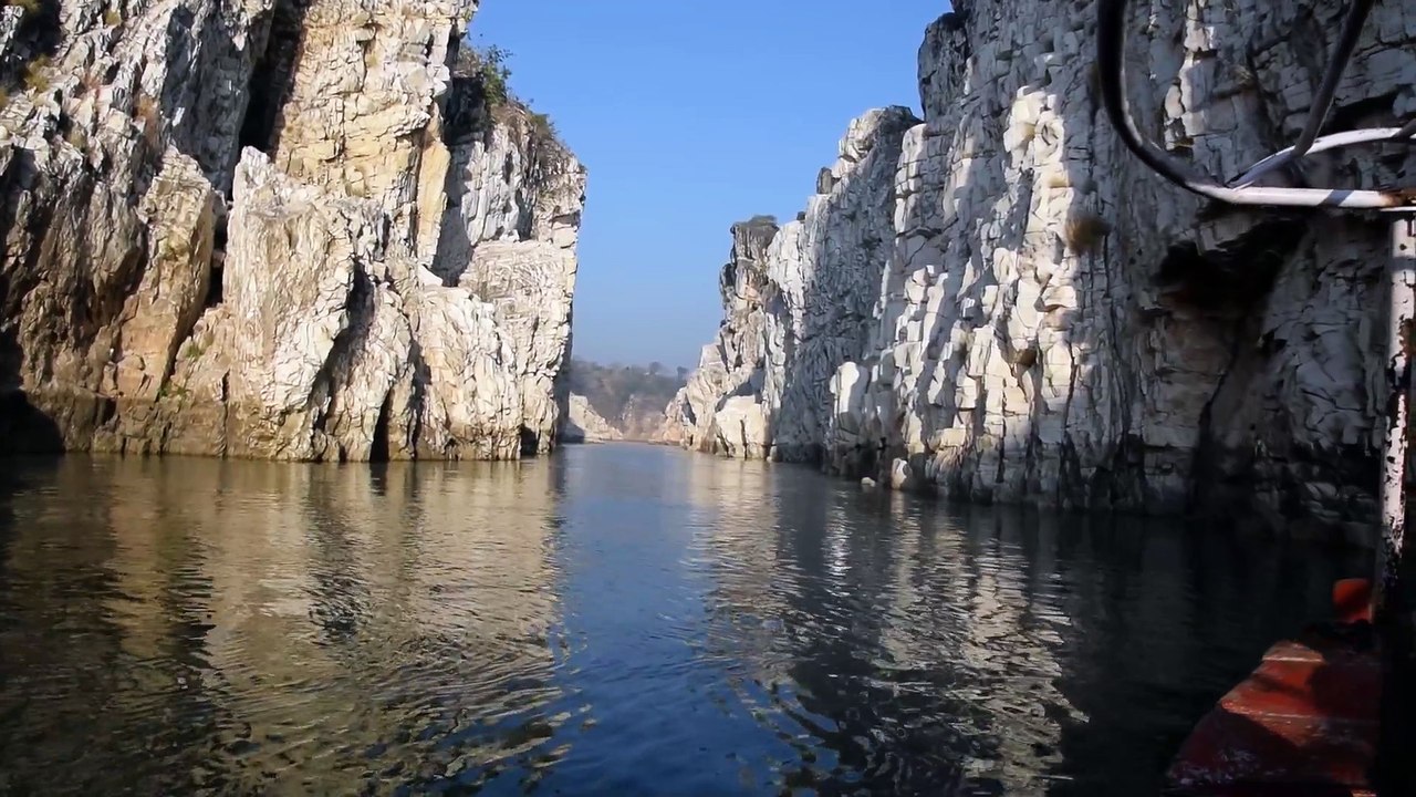 Bhedaghat - Marble Rocks
