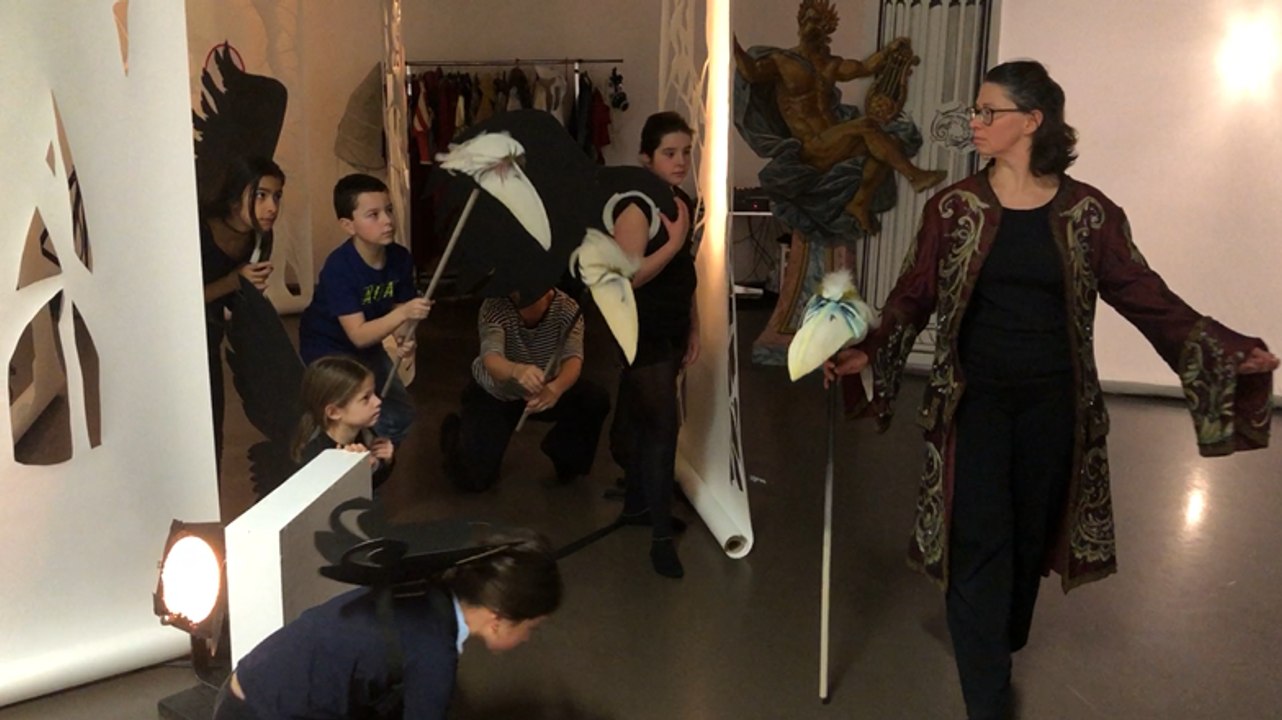 Atelier jeux d’ombres avec la compagnie de danse baroque L’Éventail