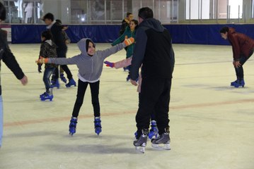 Çocuklar Bu Projeyle Buz Pateni Öğreniyor