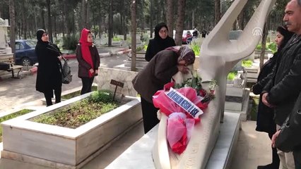 Özgecan Aslan Mezarı Başında Anıldı