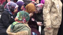Şehitlerimizi uğurluyoruz - Şehit Piyade Uzman Onbaşı Hamza Karacaoğlu'nun cenaze töreni (2) - GİRESUN