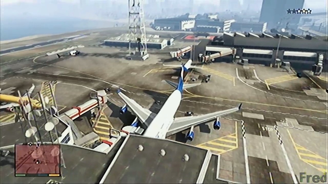 GTA V - BIG PLANE, MILITARY BASE, TANKS and FIGHTER JETs (GTA 5)