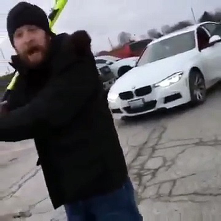 Man Attacks Latino Family With Baseball Bat, Calls Them ‘ISIS’ And ‘Terrorists’