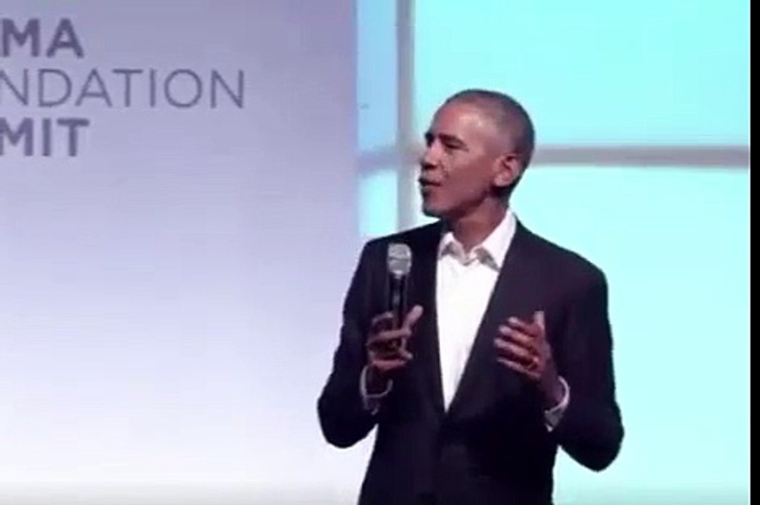 Obama Trolls Trump And Other Birthers- ' I Was Born In Kenya'